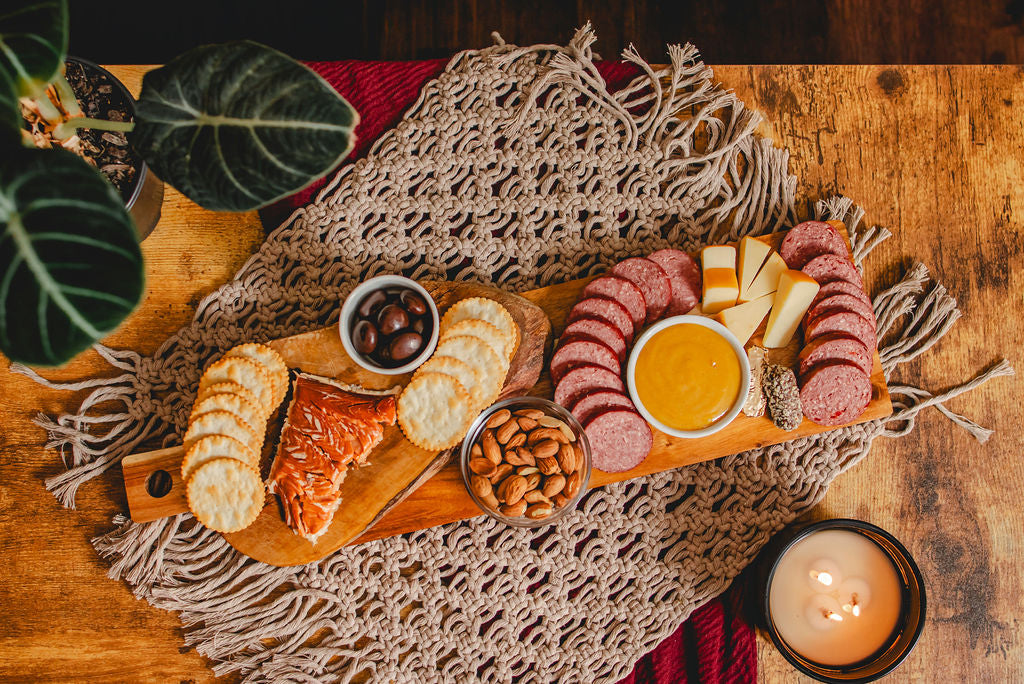 Deluxe Charcuterie Meat & Cheese Gift Basket